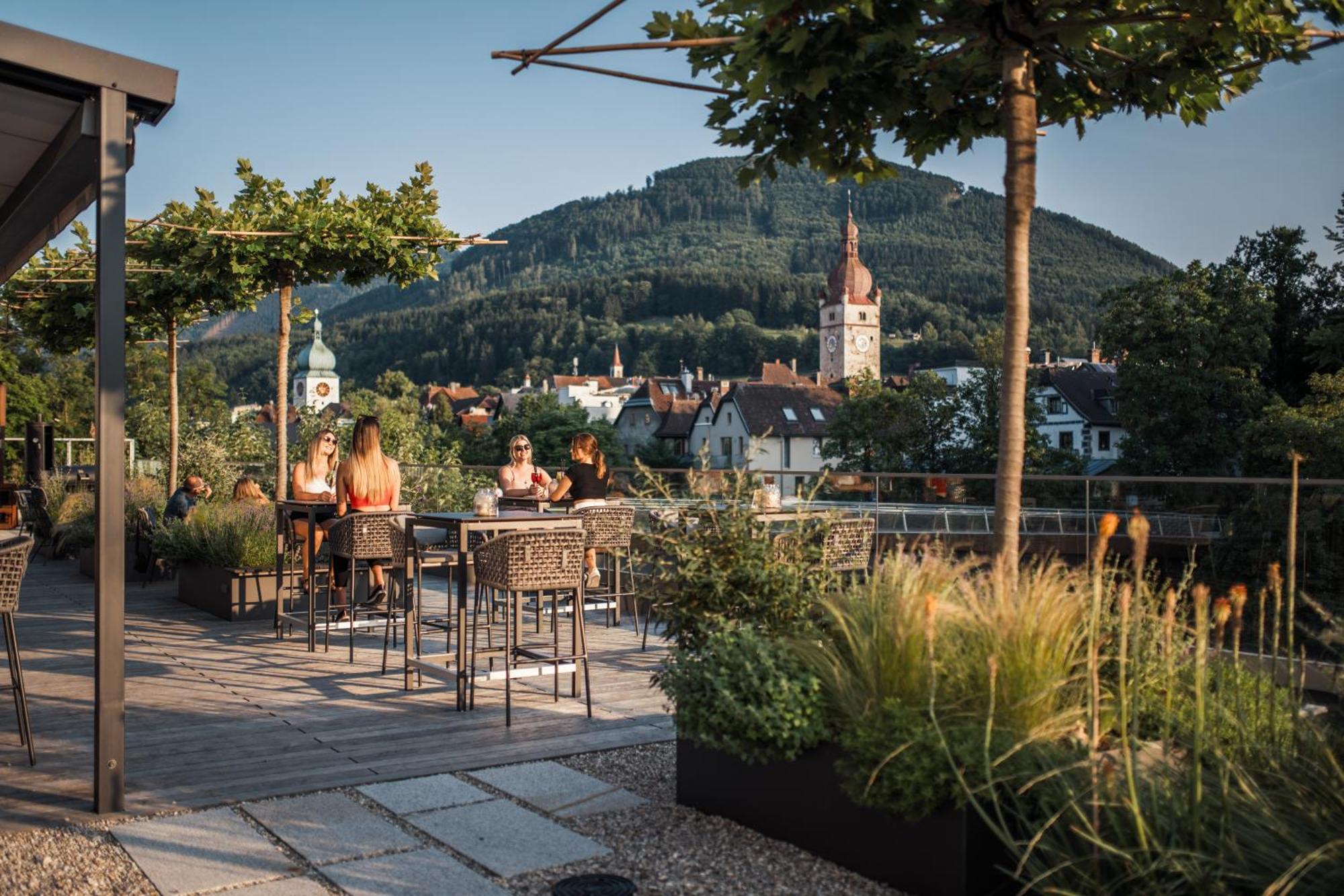 Schloss An Der Eisenstrasse Hotel